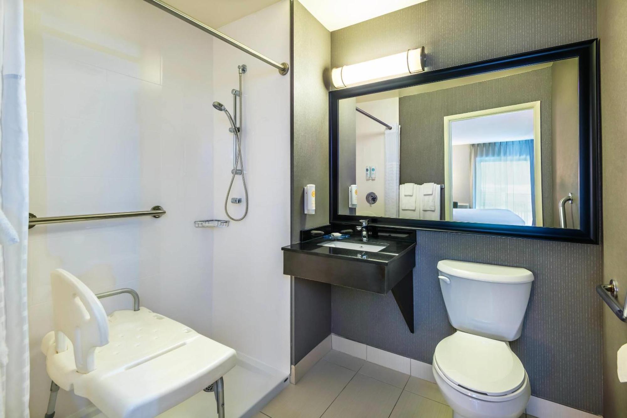 Comfort Inn Гатино Екстериор снимка