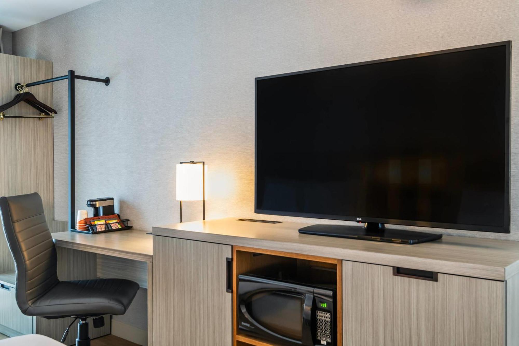 Comfort Inn Гатино Екстериор снимка