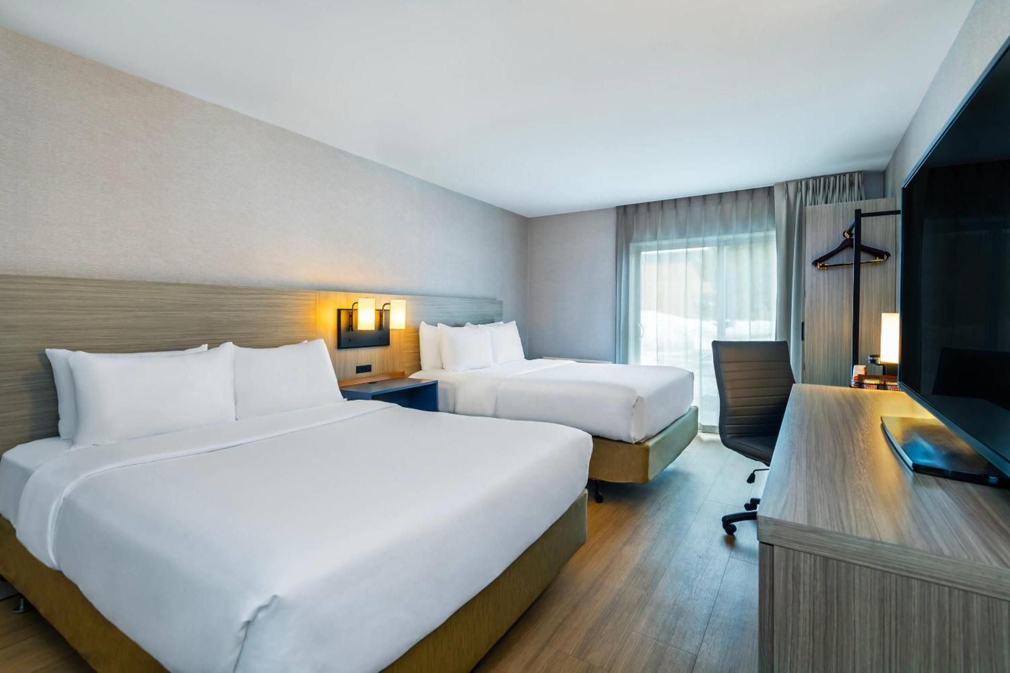 Comfort Inn Гатино Екстериор снимка