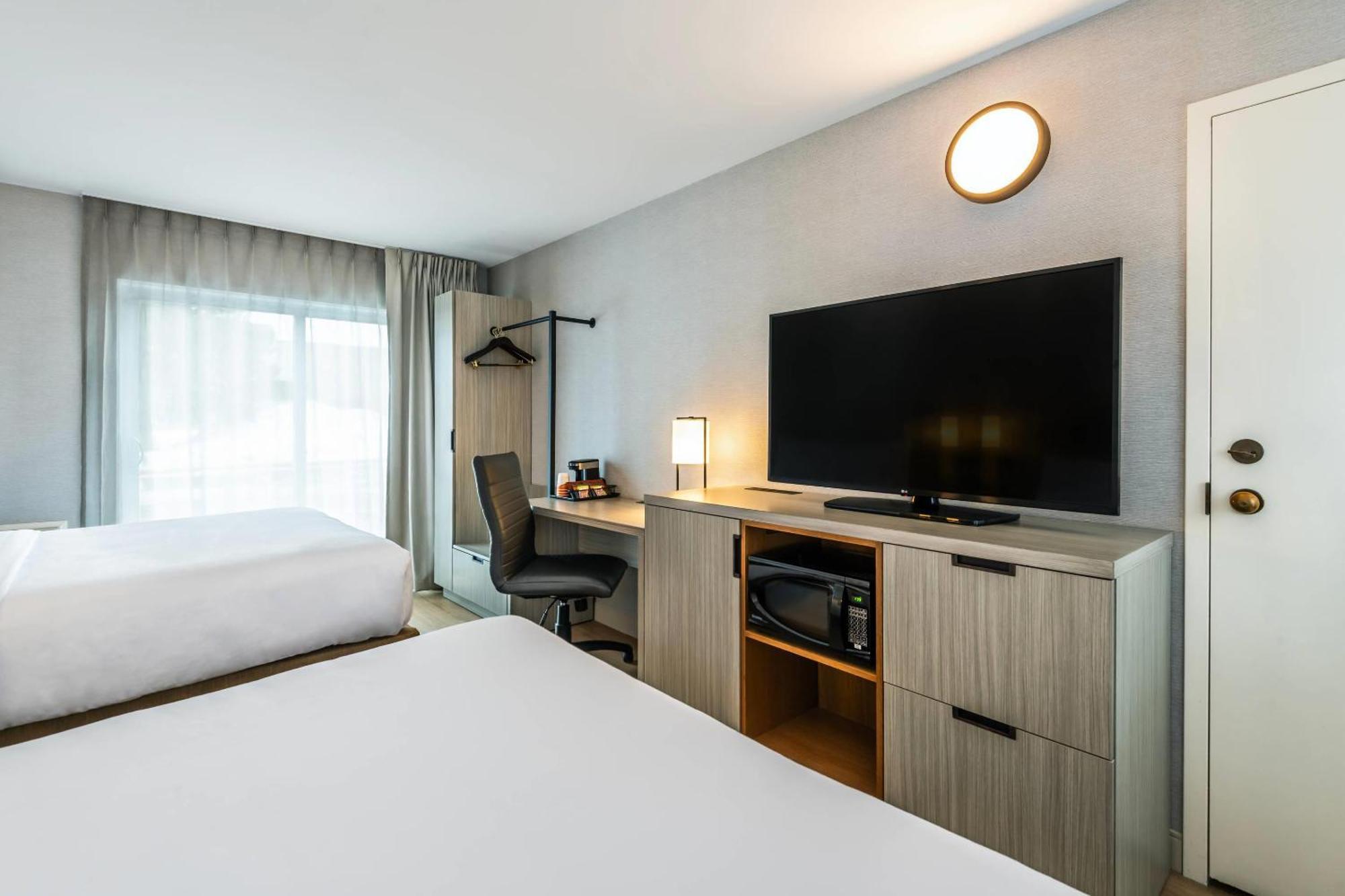 Comfort Inn Гатино Екстериор снимка