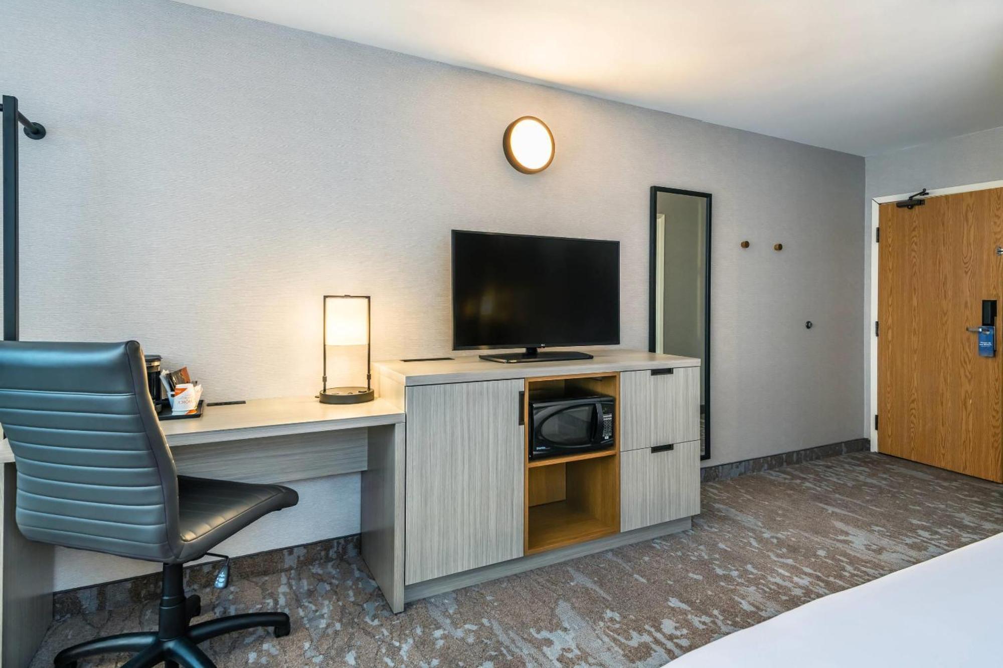 Comfort Inn Гатино Екстериор снимка